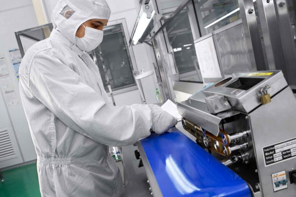medical-device-contract-manufacturing-4